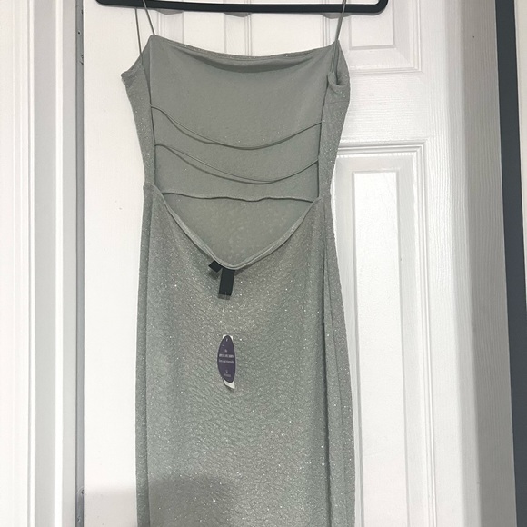 Blue Sparkly maxi gown - Picture 4 of 4